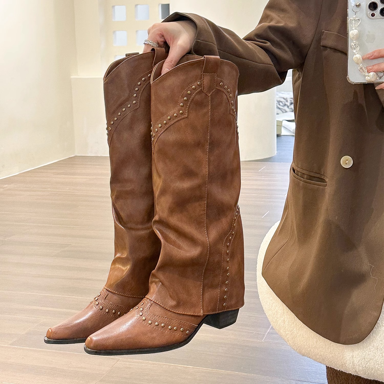 Women's Long Simple Boots Rivet Retro Western Cowboy Boot foto 2