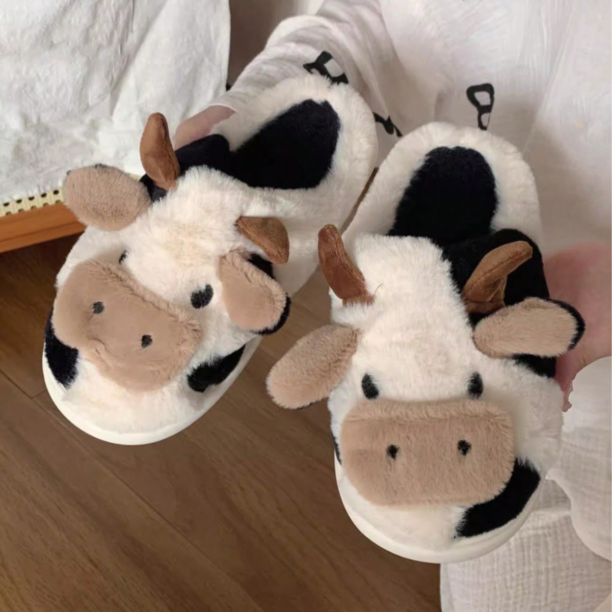 Female Cow Baotou Cotton Slippers foto 4