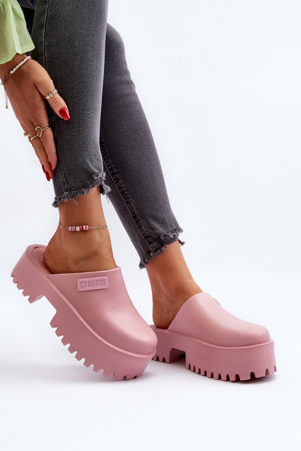 Slippers Step in style