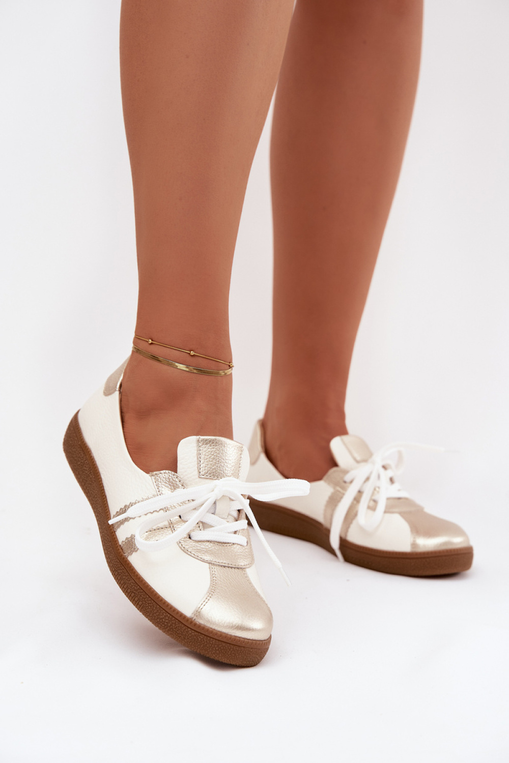 Barefoot Step in style