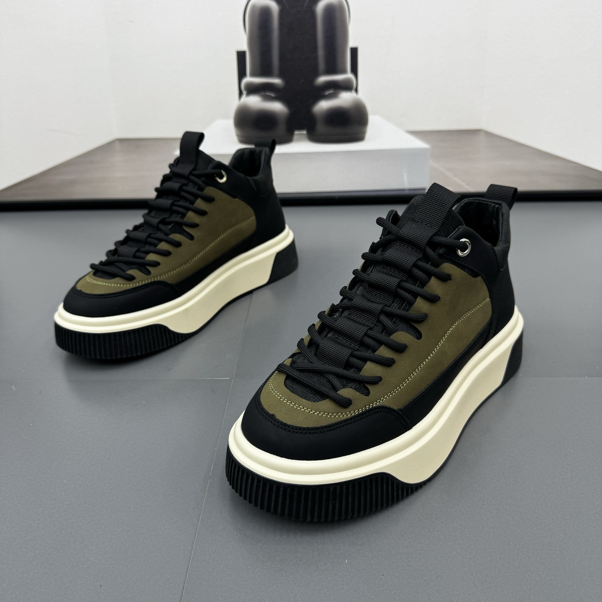 Sports And Leisure Men's Versatile Thick Bottom Hight Increasing Board Shoes foto 3