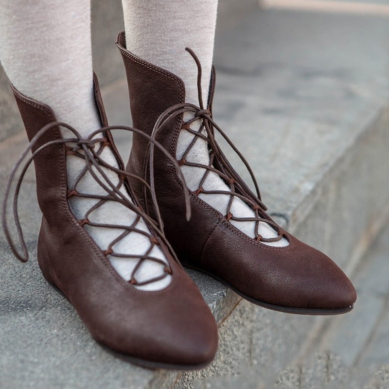 Women's Low-cut Leather Boots With Straps foto 4