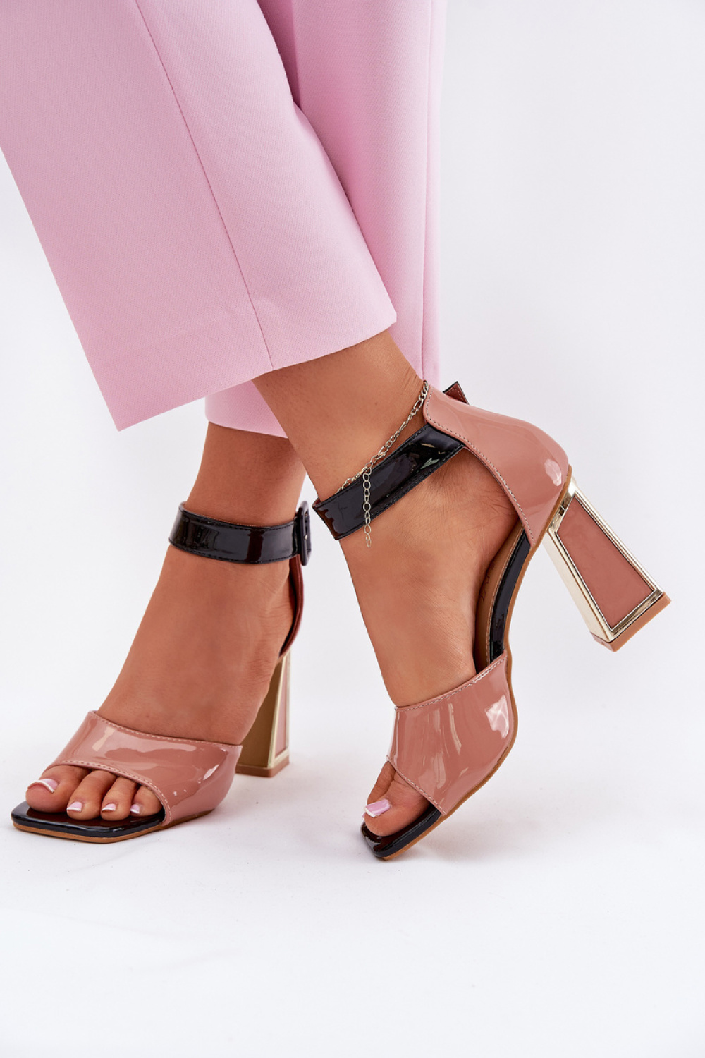 Sandalen op hak Step in style
