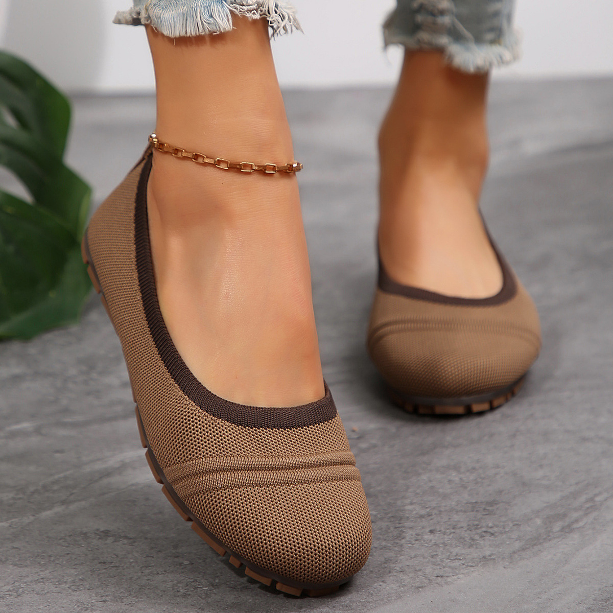 Shallow-toe Mesh Breathable Slip-on Shoes foto 3