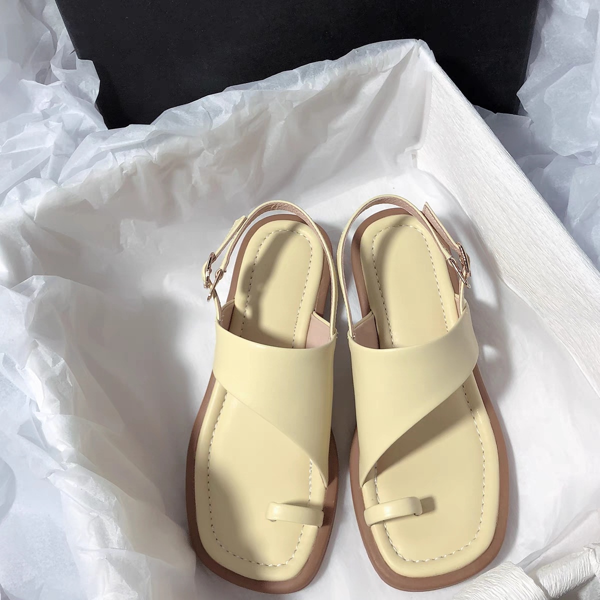 Special-interest Design Casual Thick Heel Flat Sandals foto 2
