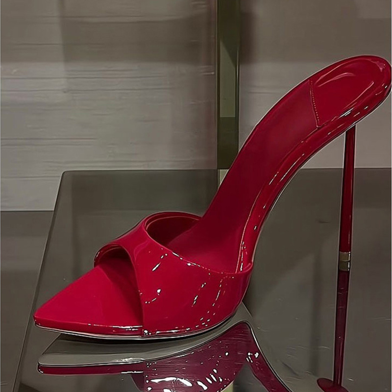 European And American Minimalist Pointed-toe Sexy Stiletto Slides foto 2