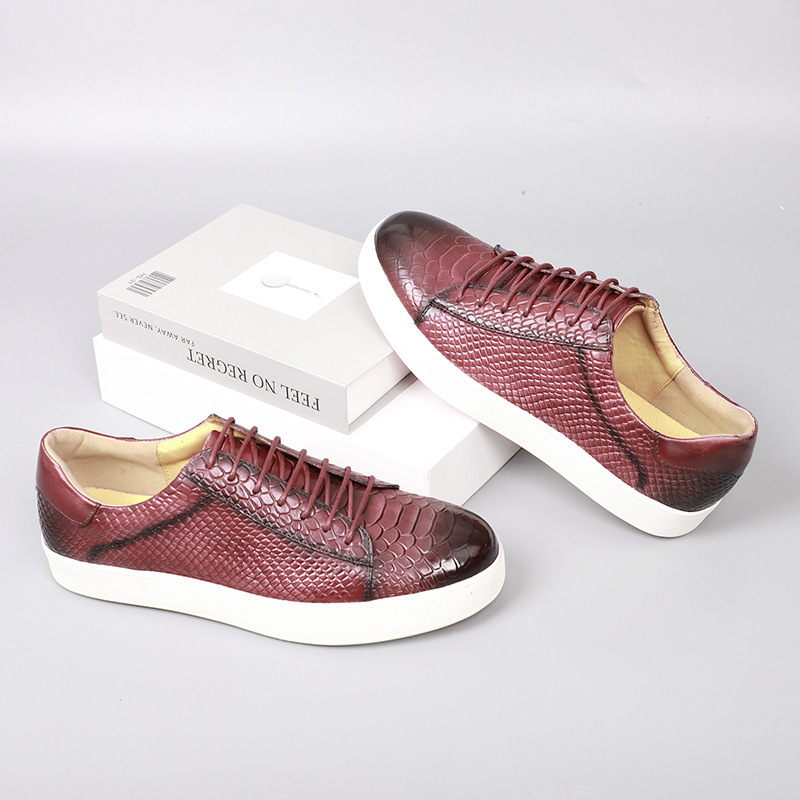 Lace-up Embossed Flat Casual Leather Shoes For Men foto 3