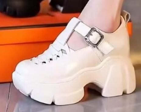 Genuine Leather Outdoor Comfortable Patent Leather Chunky Heel Closed Toe Coros Roman Shoes foto 5
