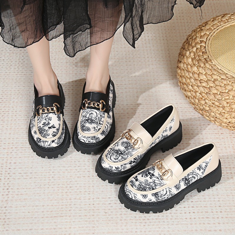 Plus Size National Style Muffin Platform Loafers Female Fashionable Golden Chain foto 2