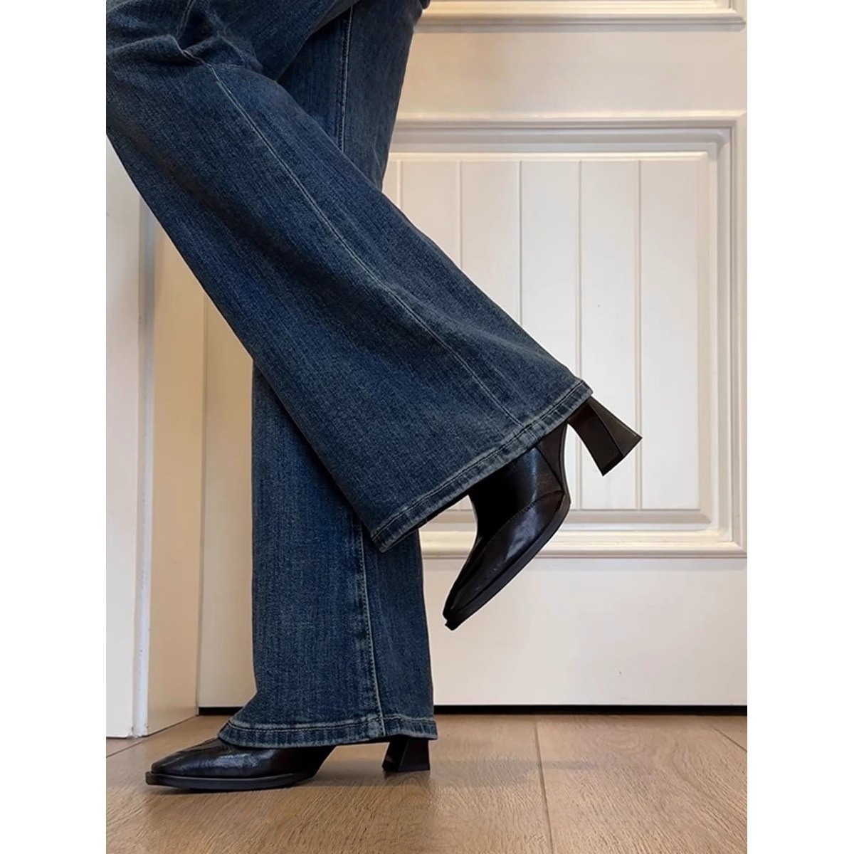 Womens Chunky Heel Vintage Dr Boots foto 2