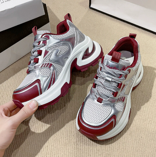 Platform Breathable Sneakers Designed Specifically For Petite Frames foto 3