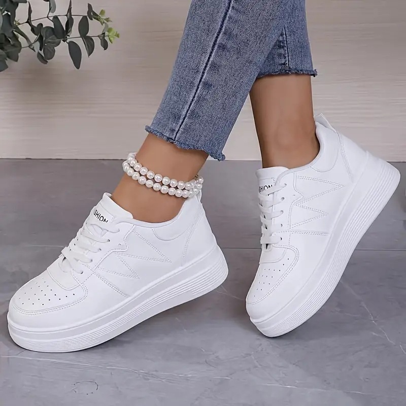 Womens White Chunky-soled Elevating Sneakers foto 5