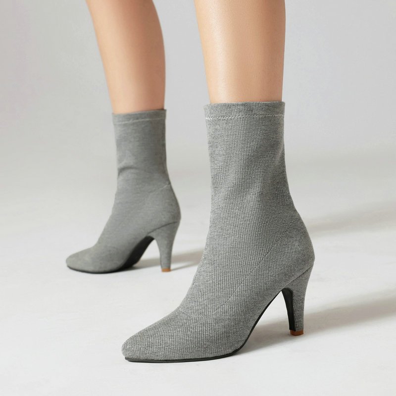Pointed-toe Stylish Stiletto Heels With A Sophisticated Boot Design For Women foto 3