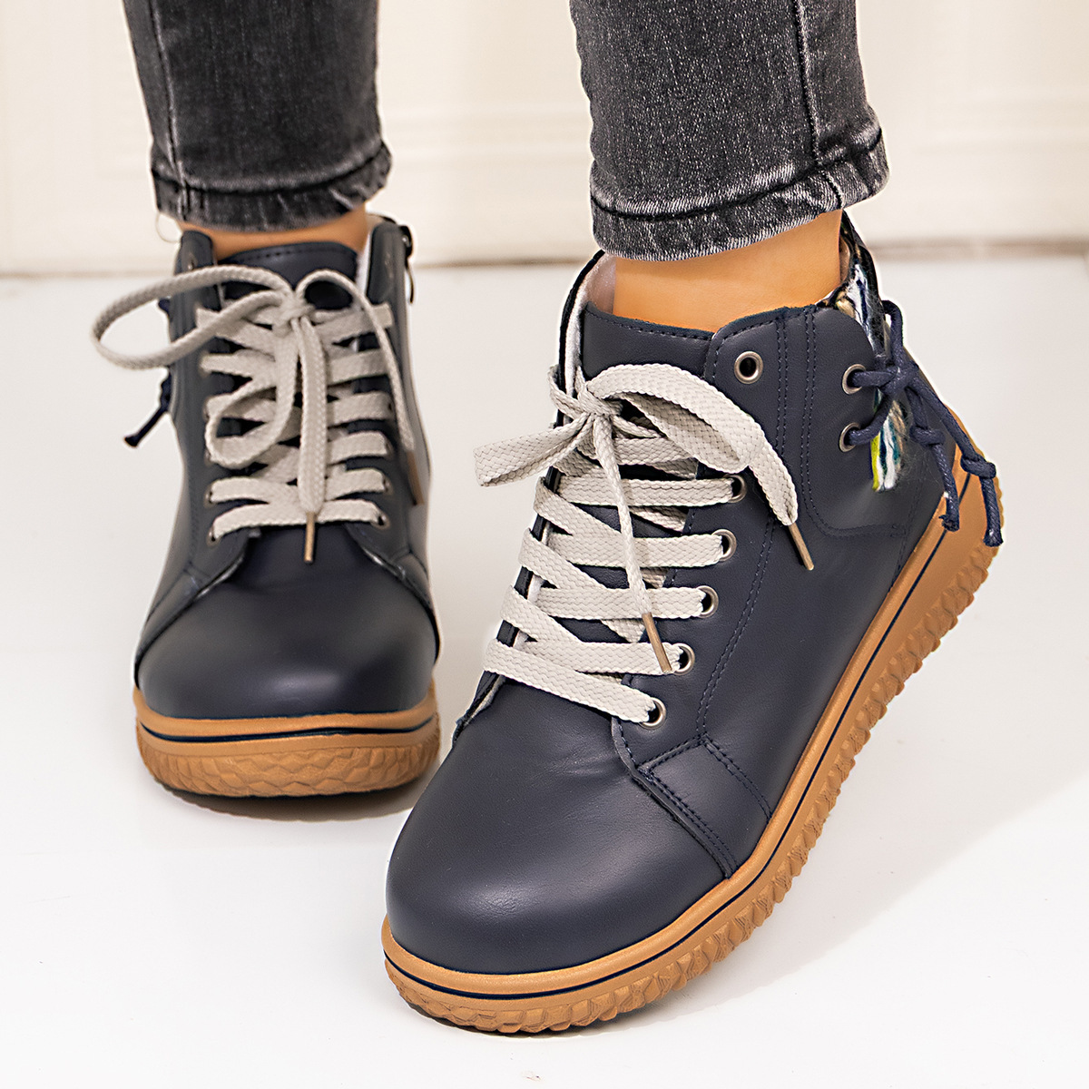 PU Casual Shoes With Front Laces, Winter Cotton Boots foto 4