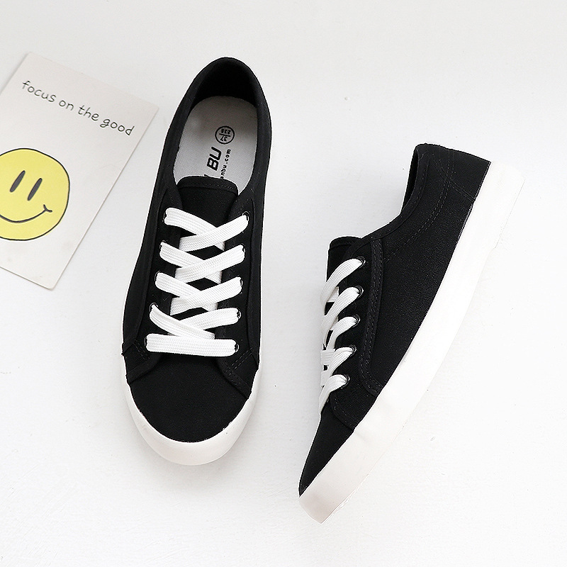 Women's Korean-style Canvas Simple Breathable Low-top White Shoes foto 3