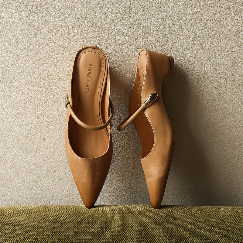 Women's Washed Full Grain Leather Pointed Toe Mary Jane Mules, Low Block Heel Slide Sandals foto 5