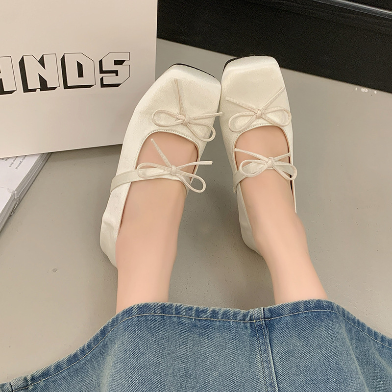 Fashionable All-match Square Head Pumps Women foto 3