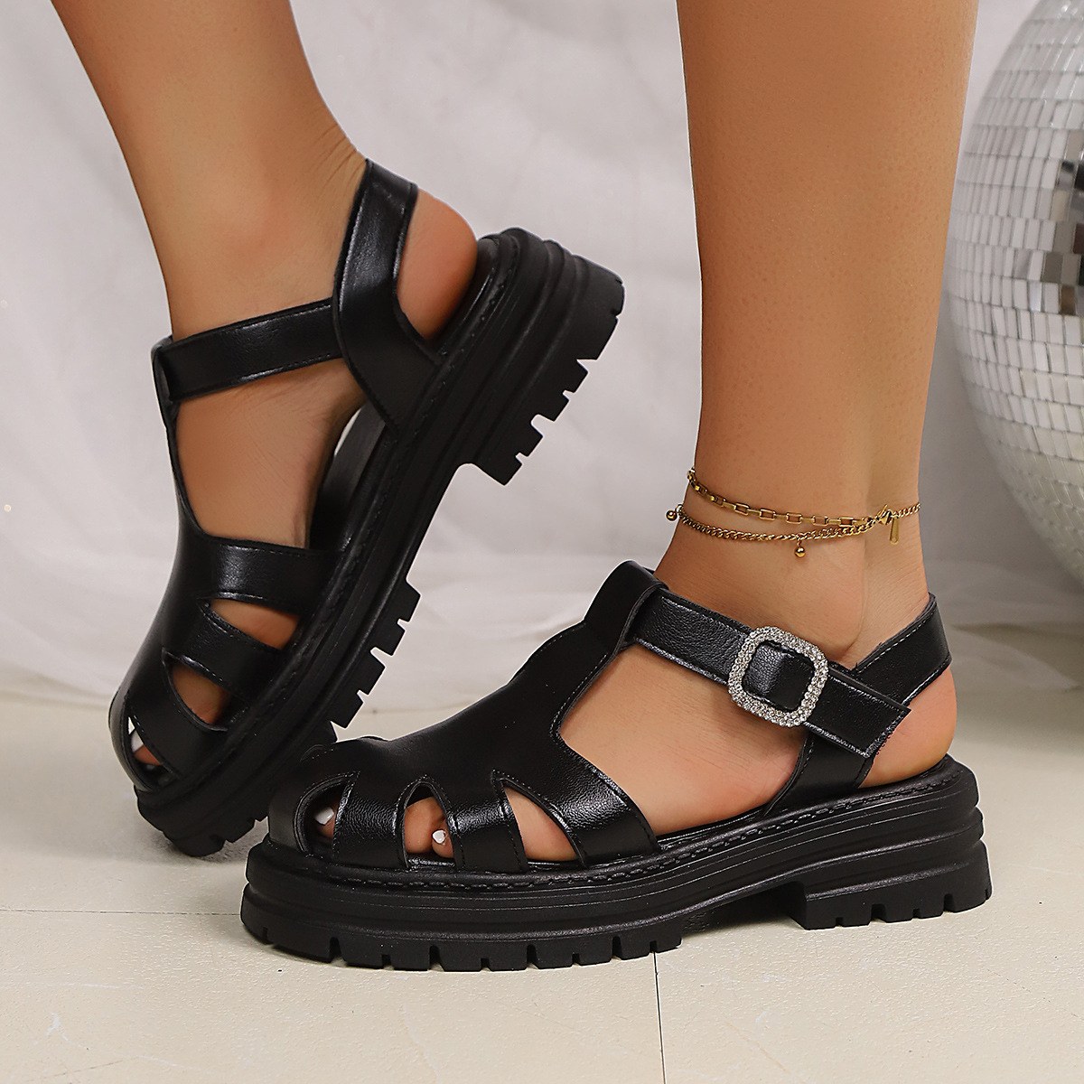 Sandals Summer New Style Back Empty Buckle Front Toe Cap Hollowed Women's Shoes foto 3
