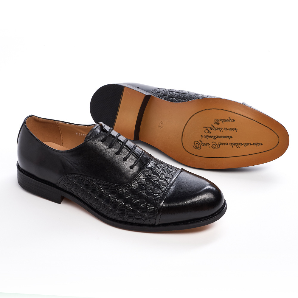 Woven Pattern Embossed Leather Formal Shoes foto 3