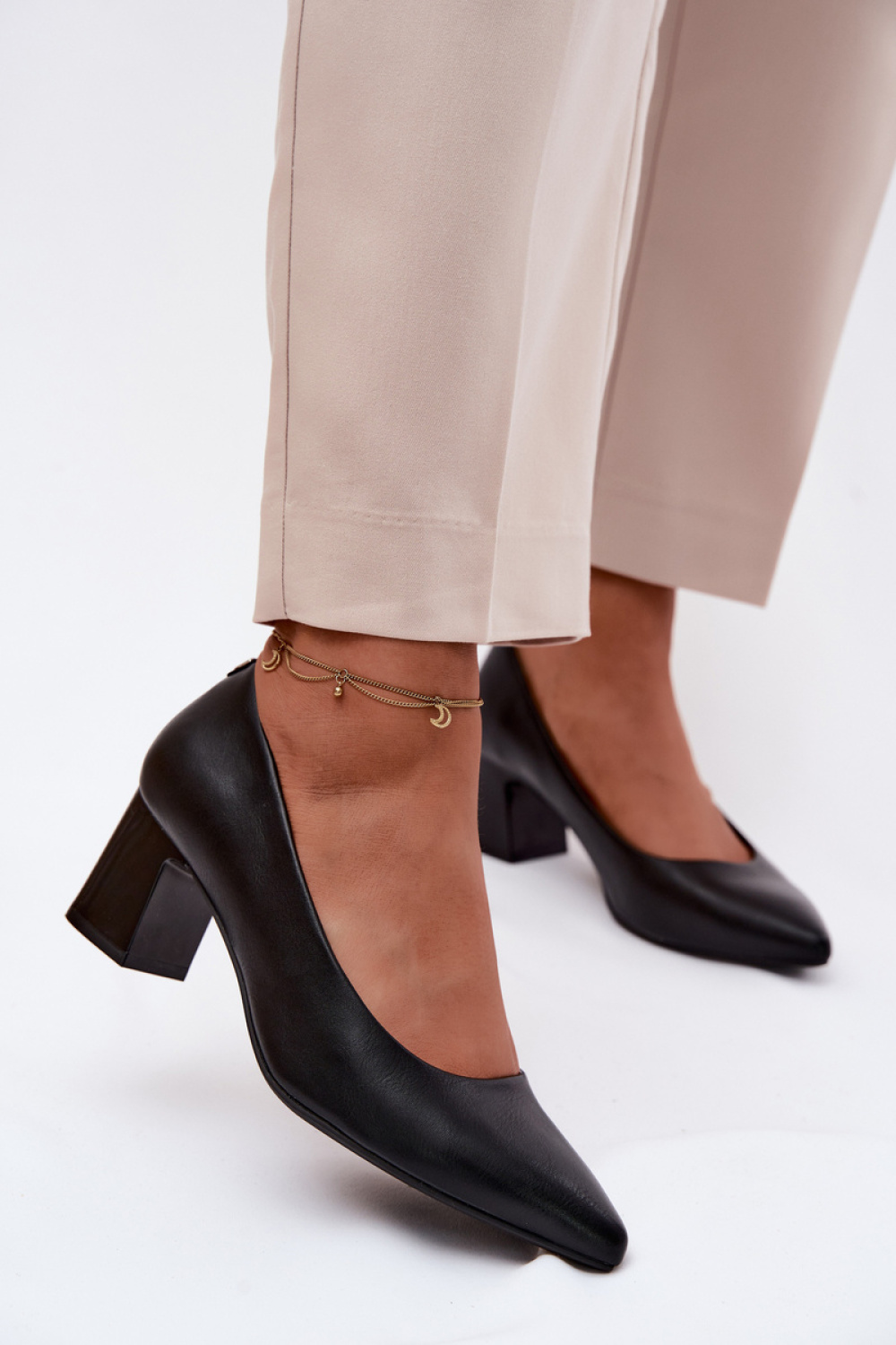 Pumps met dikke hak Step in style