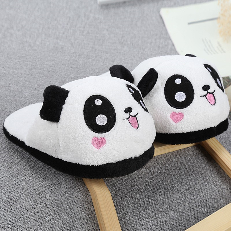 Cute And Adorable Panda Heart-Shaped Cartoon Plush Closed-Toe Slippers foto 3