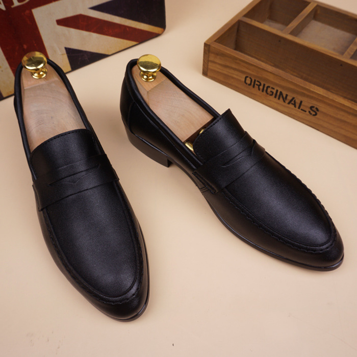 Men's Korean Version Pointed Leather Shoes Are Fashionable foto 2