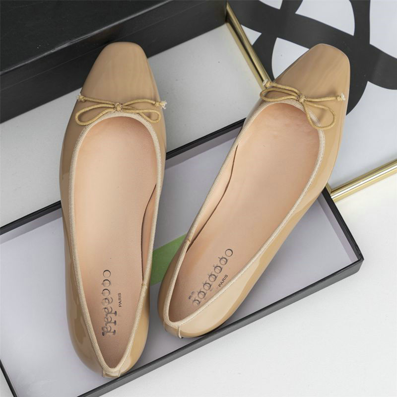 French-style Vintage Square-toe Patent Leather Low-cut Pumps foto 5