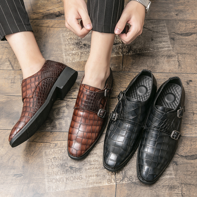 British-style Mens Leather Shoes With A Square Toe And Embossed Pattern foto 2