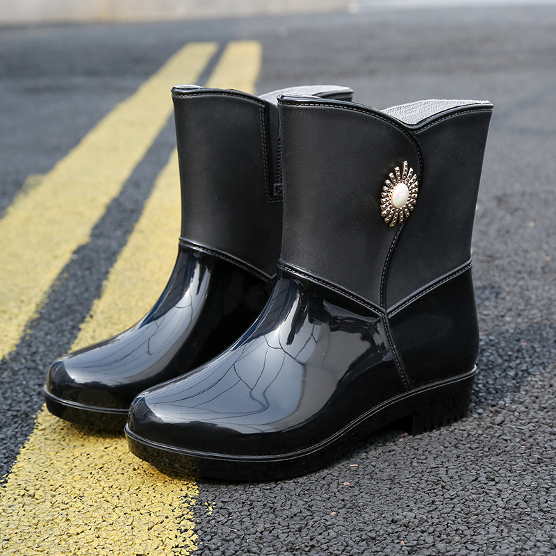 Fashion Rain Boots Women's Middle Tube Non-slip Warm foto 3