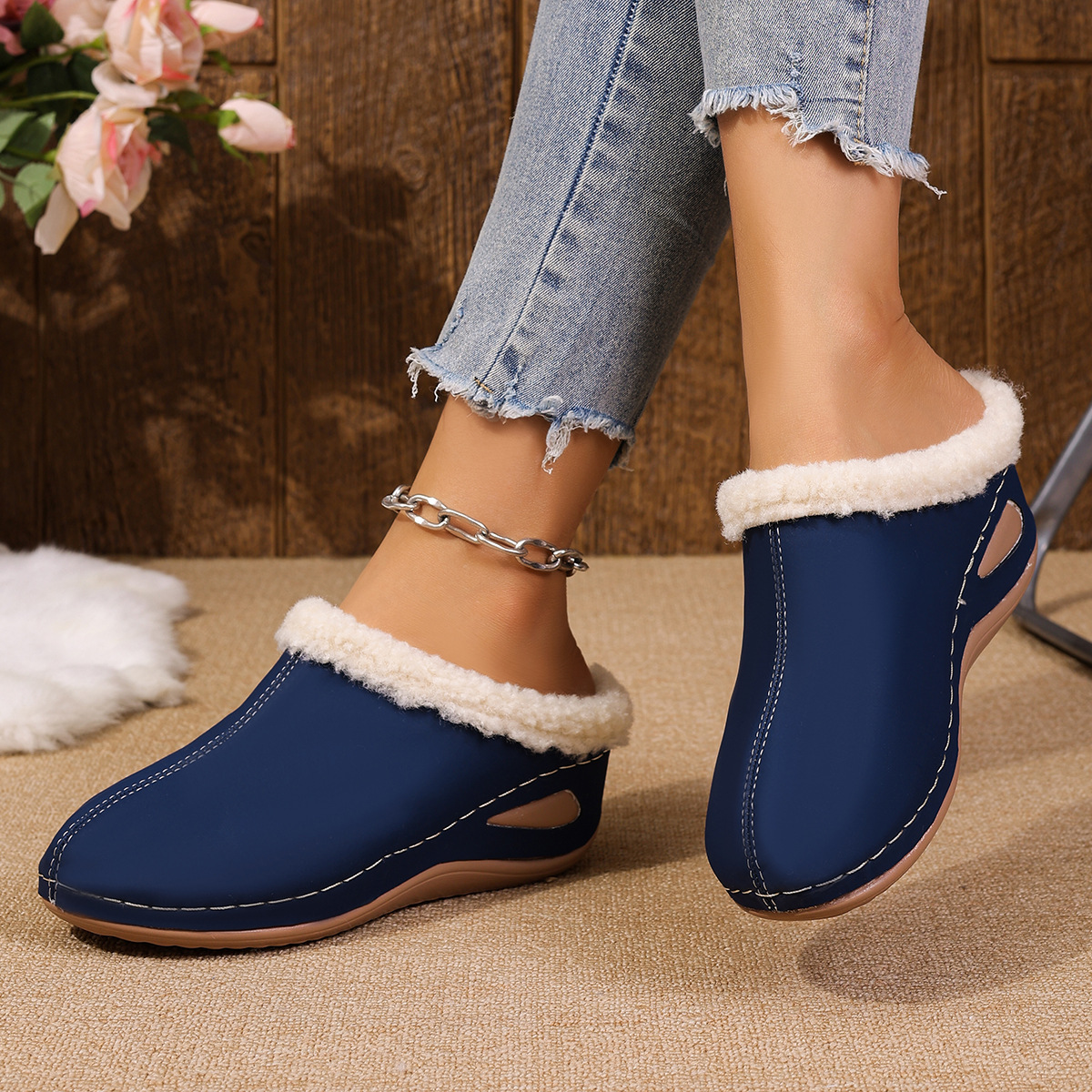 Fashion Plush Slippers Outdoor Wedges Sandals Women's Garden Shoes foto 3