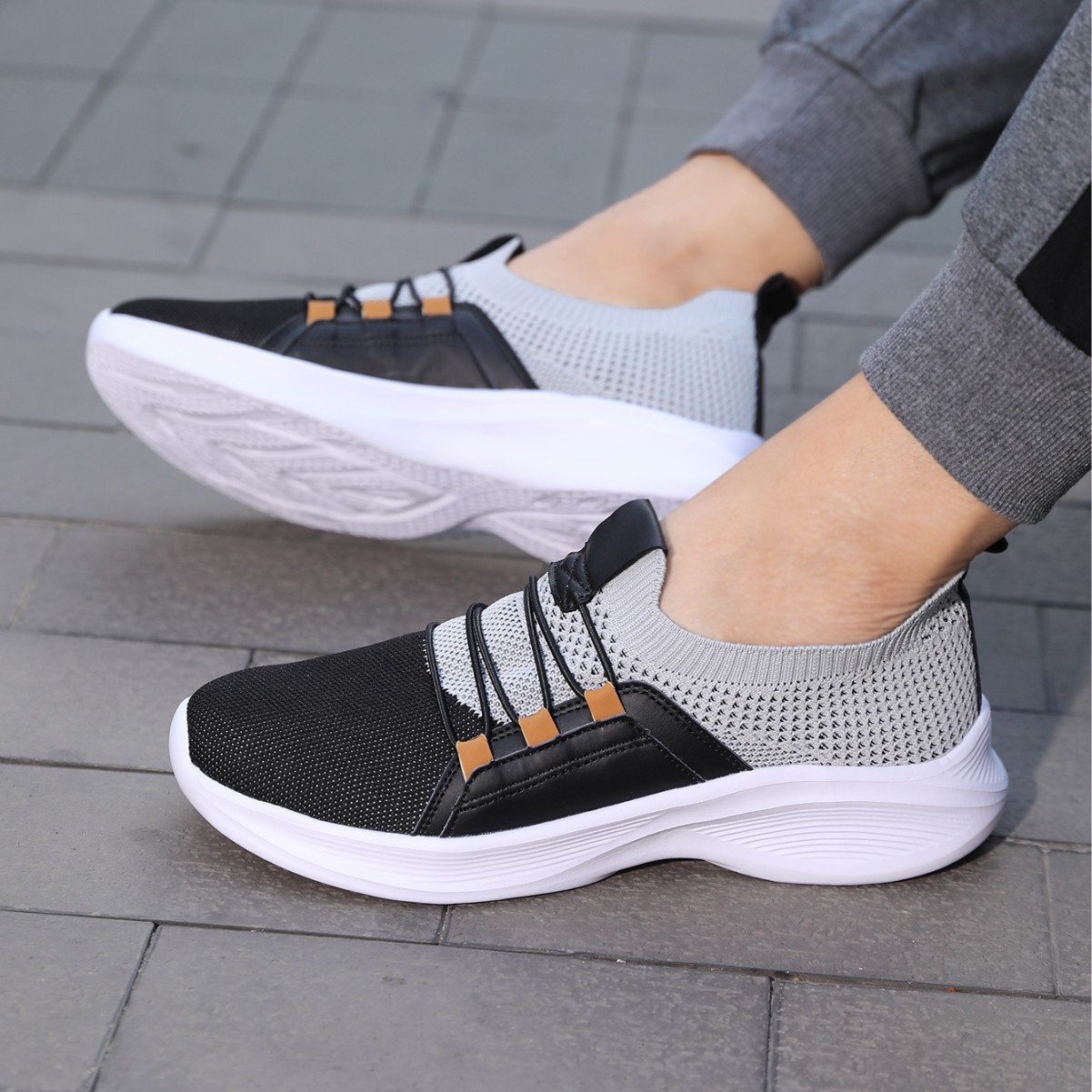 Mesh Surface Student Travel Shoes Flyknit Comfortable Lightweight Soft Sole foto 2