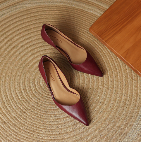 Women's Retro French-Style Pointed-Toe High Heels foto 5