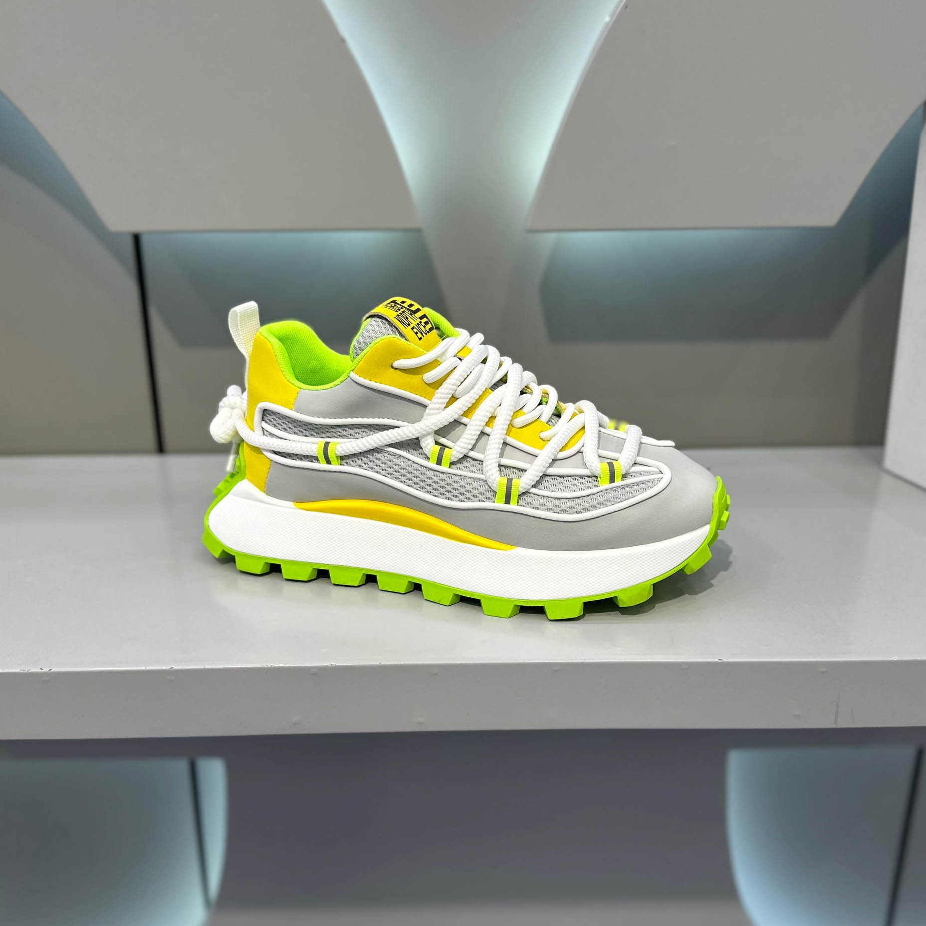 Fashion Comfortable Fashionable Casual Shoes Thick Bottom Hight Increasing Board Shoes foto 4