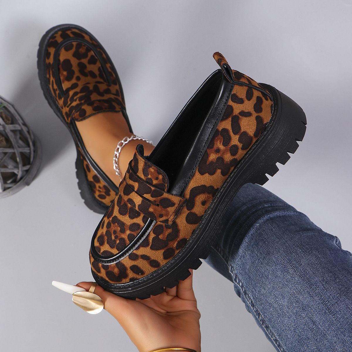 Single Layer Shoes British Style Temperament Wild foto 2
