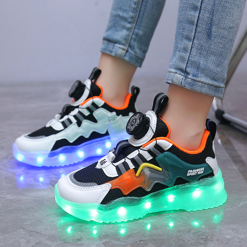 Rotating Button Charging Colorful Light Shoes Sports Light Up Shoes foto 5