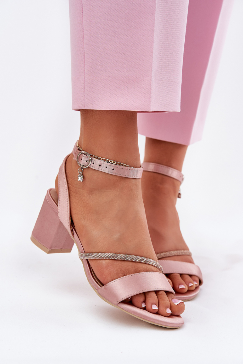 Sandalen op hak Step in style