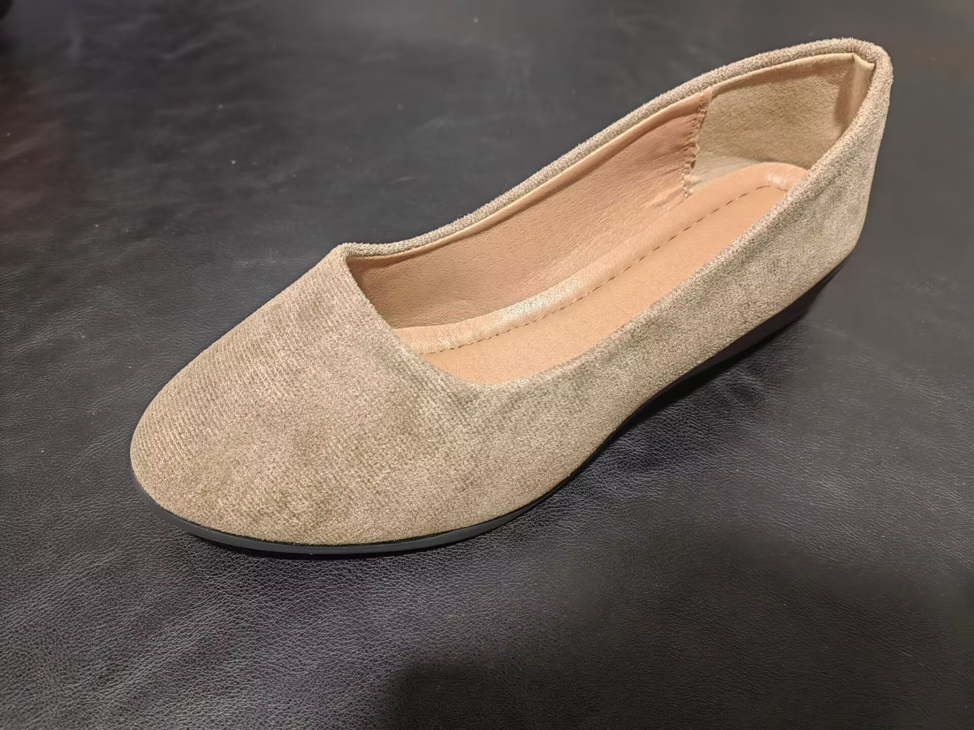Spring New Pointed Toe Women's Plus Size Shallow Mouth Wedge Pumps Doug Shoes Sports Casual foto 3