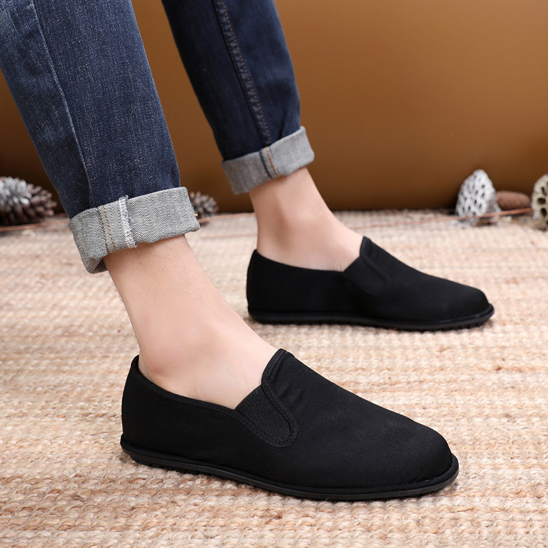 Lightweight Breathable Super Soft Bottom Health Shoes foto 4