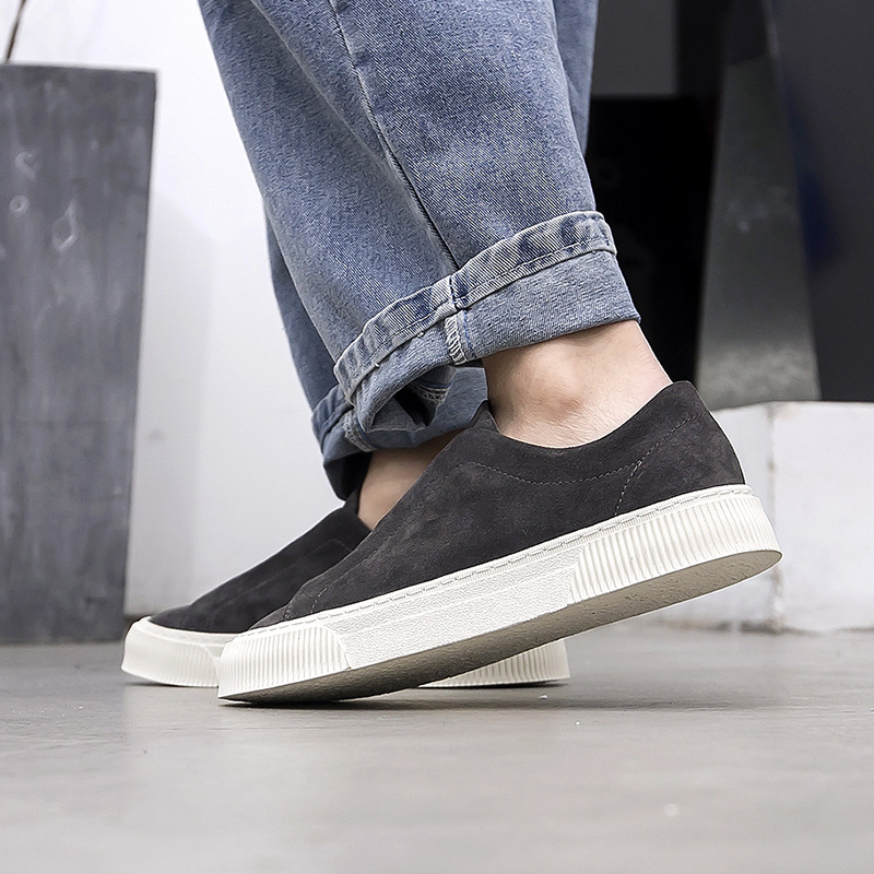 New Fashion Brand Breathable Low Top Slip-on Board Shoes Men's Suede Casual Shoes foto 3