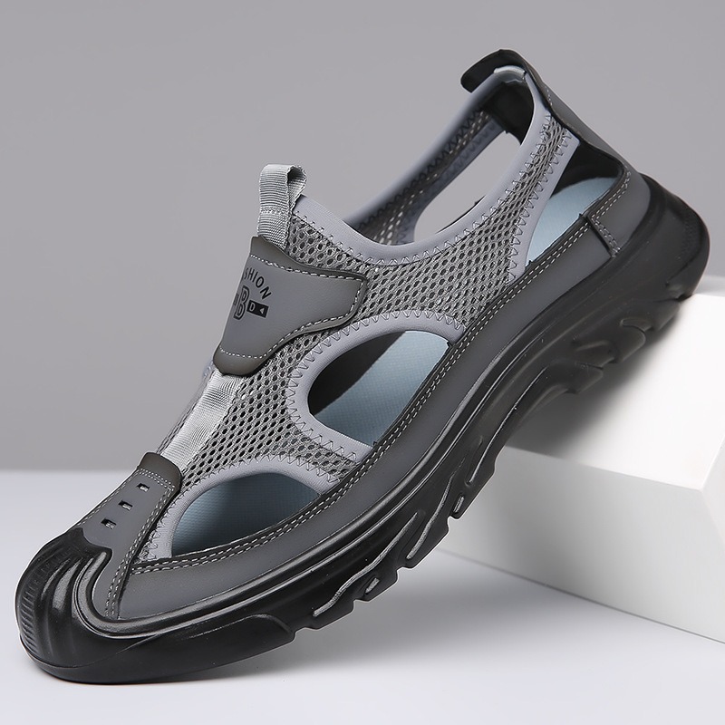 Summer Breathable Men's Sandals Hollow Mesh Surface Casual All-match Hole Outdoor Travel Soft Bottom Slip On Beach Shoes foto 2