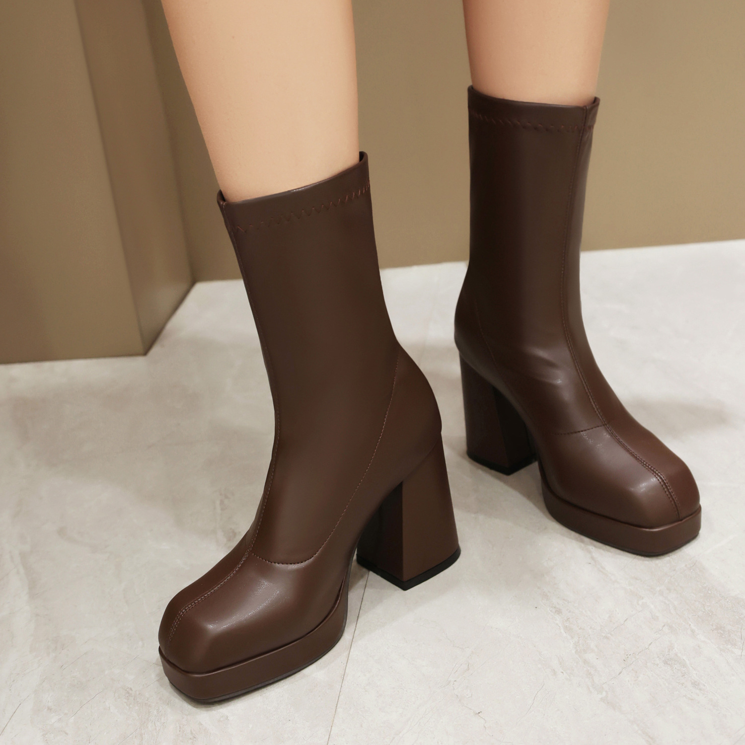 Womens High-heeled Chunky-soled Square-toe Ankle Boots foto 3