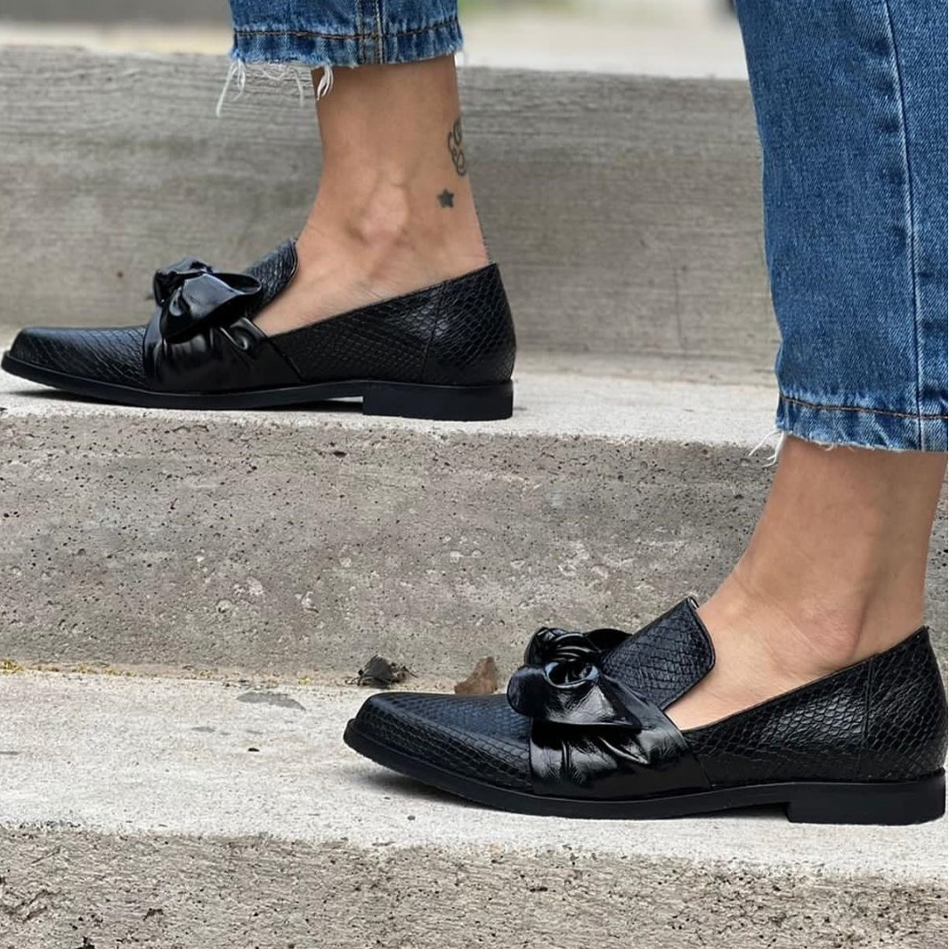 Spring And Autumn Pointed Toe Shallow Mouth Buckle Plus Size Casual Pumps Women foto 3