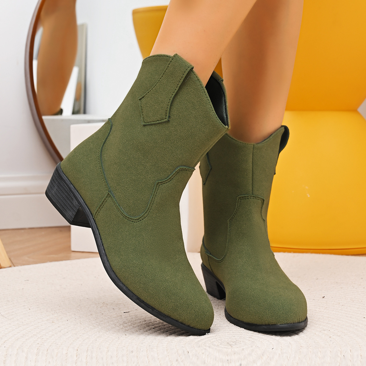 New Pointed British Style Mid Heel Boots foto 5