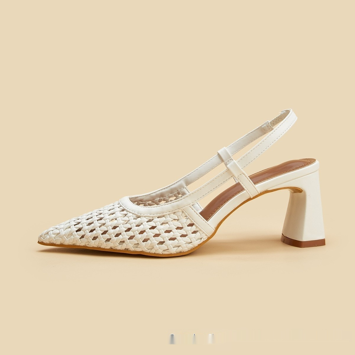 White Pointed-toe, Closed-toe Woven Mesh Sandals foto 2