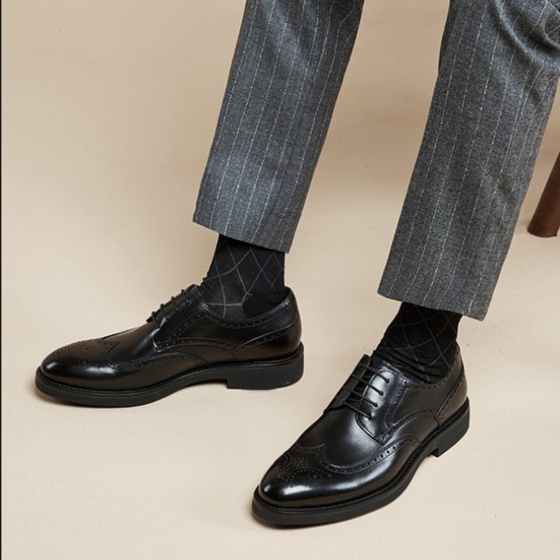 Men's Carving Brogue Business Formal Wear Leather Shoes foto 2