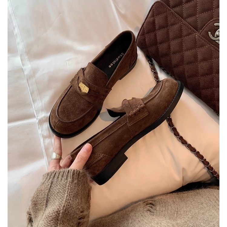 Round-toe Small Gold Coin Loafers British-style Leather Slip-ons foto 4
