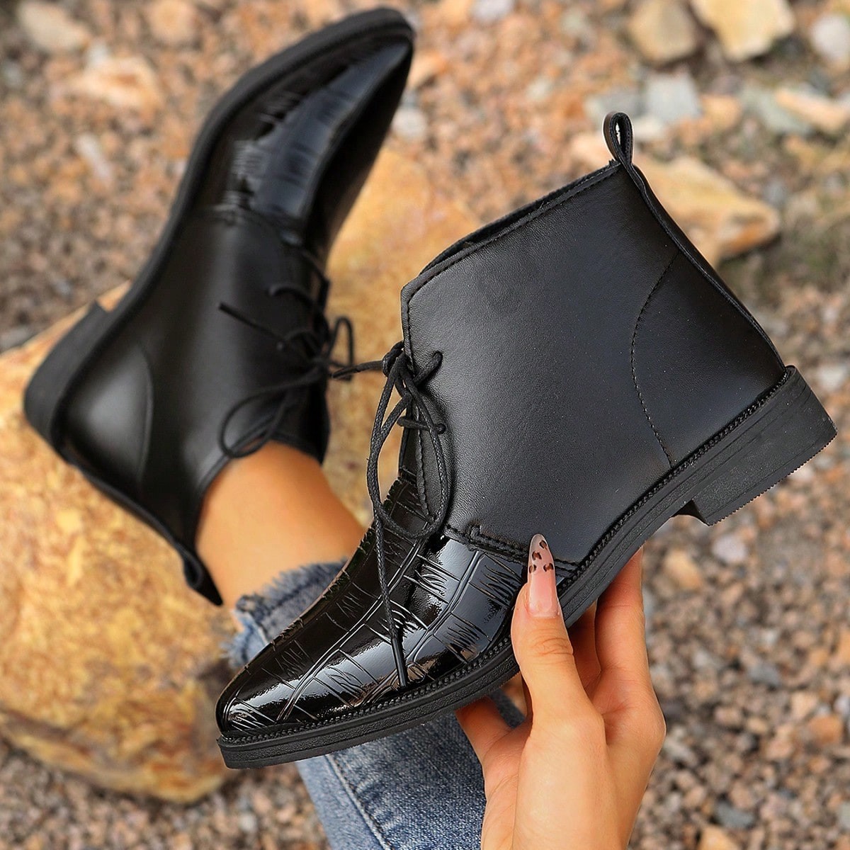 Retro Pointed Fashion Ankle Boots Women Flat Low Heel foto 2