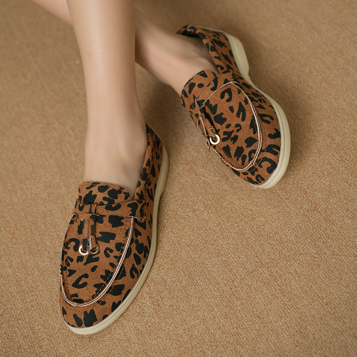 Leopard Print Casual Slip-on Pumps British Style Single-layer Shoes foto 2