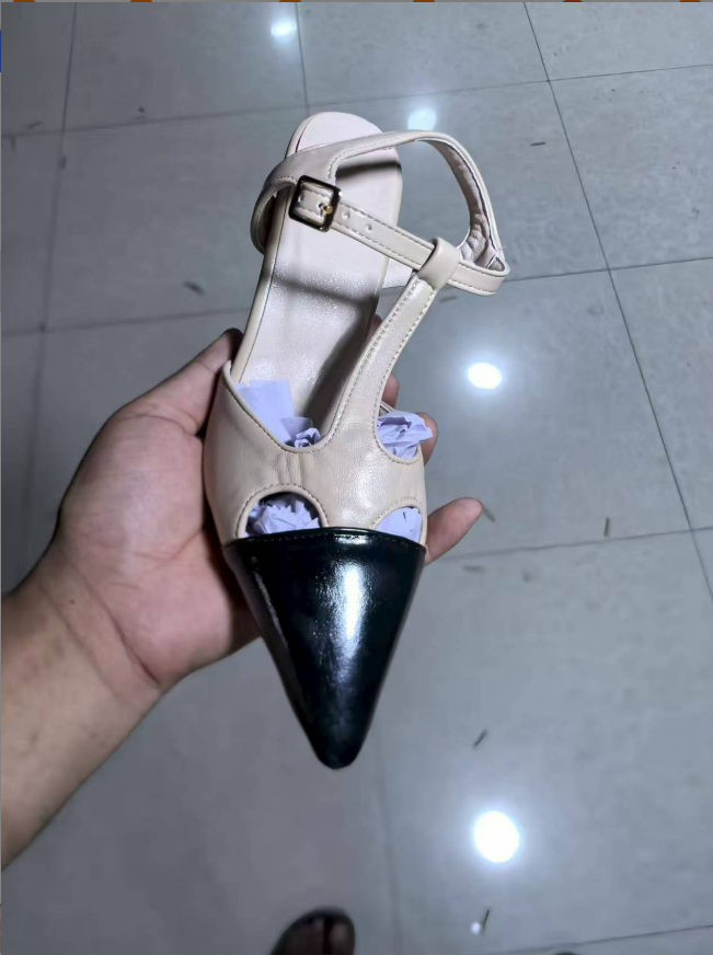 Summer High Heel Fashion Color Matching Buckle Sandals foto 3