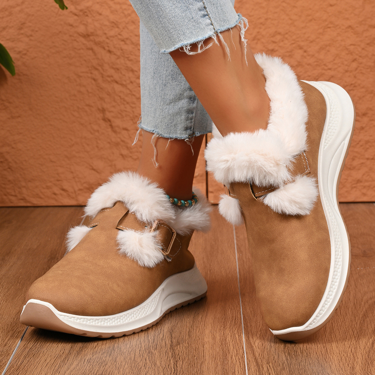 Winter Women's Fashion All-match Slip-on Thick Bottom Fluffy Cotton Shoes foto 5